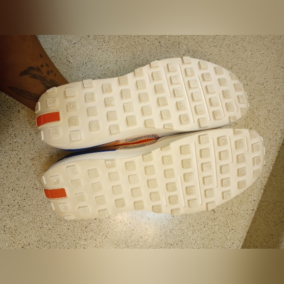 Nike Women's Waffle One Pearl - Picture 7 of 7